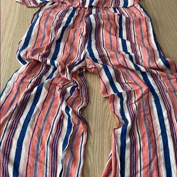 🆕Velzera Trendy Stripe Lightweight Spring Chic Vibes Midi Jumsuit🆕 - Picture 6 of 9